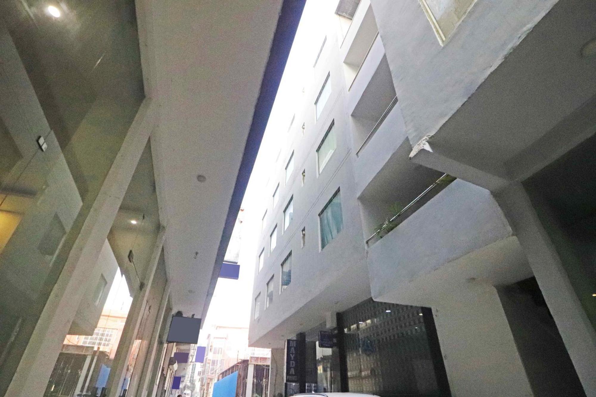 Hotel Mayda Prime Near Delhi Airport Új-Delhi Kültér fotó
