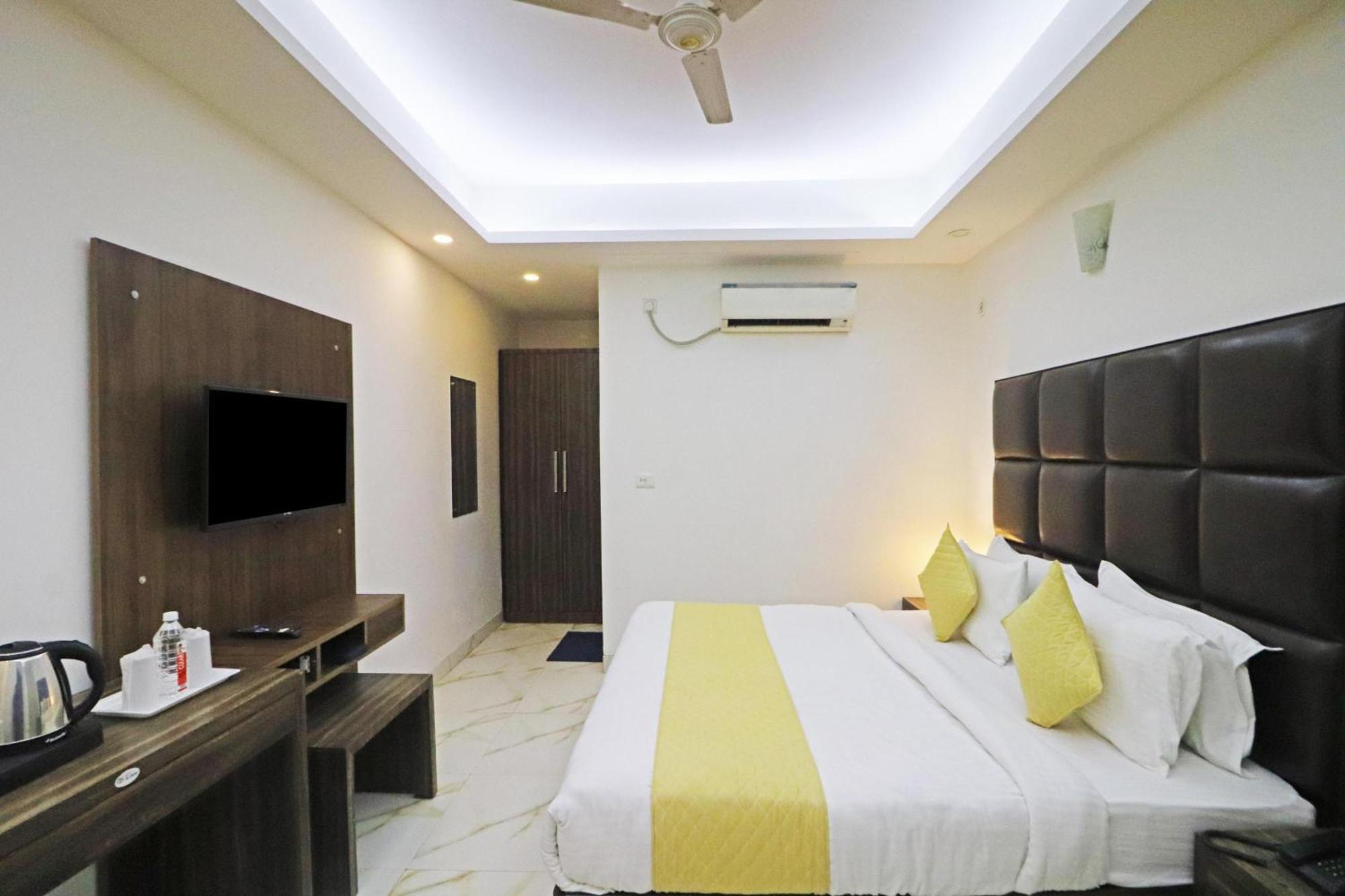 Hotel Mayda Prime Near Delhi Airport Új-Delhi Kültér fotó