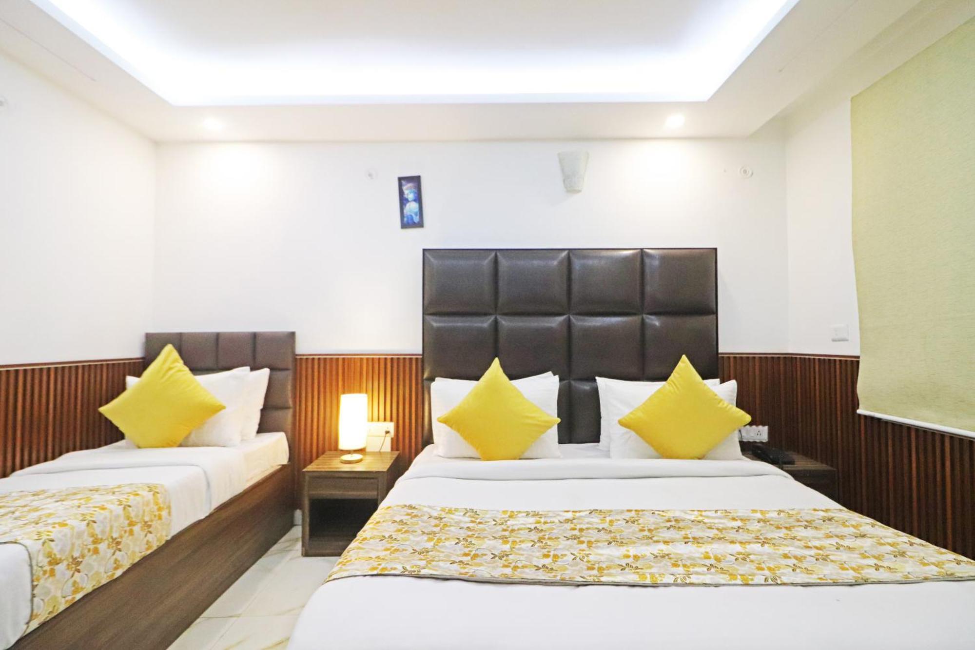 Hotel Mayda Prime Near Delhi Airport Új-Delhi Kültér fotó