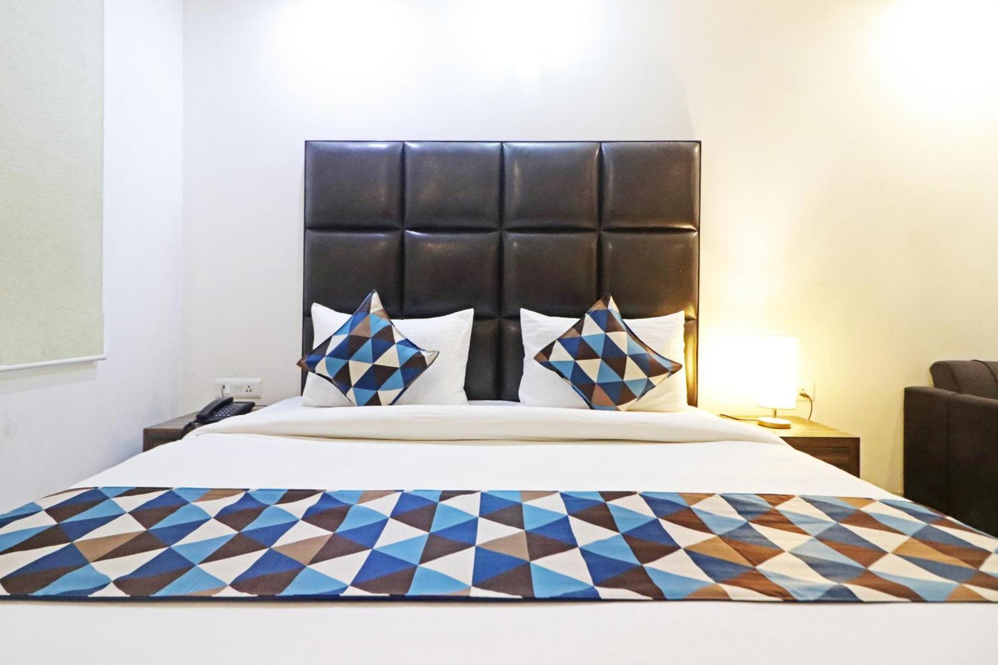 Hotel Mayda Prime Near Delhi Airport Új-Delhi Kültér fotó