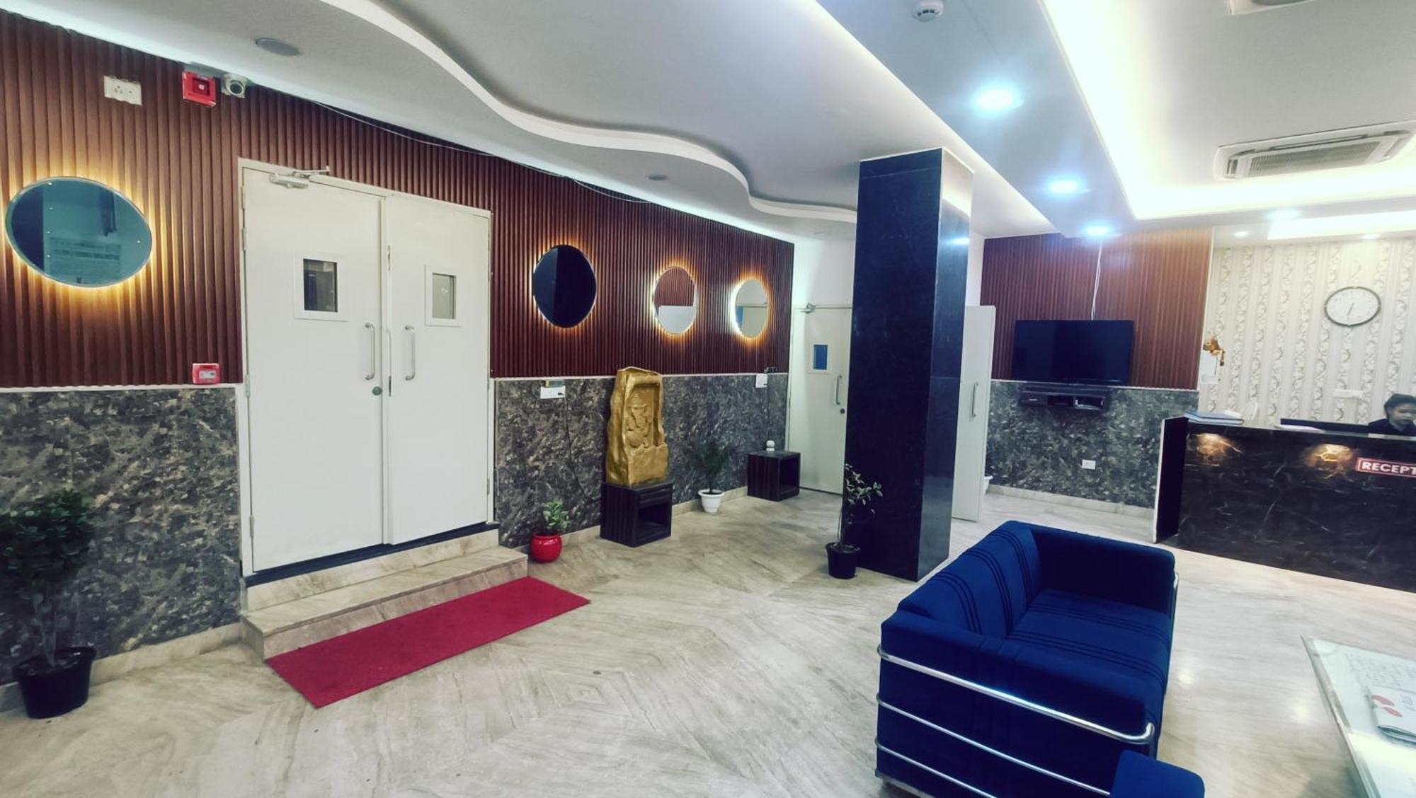 Hotel Mayda Prime Near Delhi Airport Új-Delhi Kültér fotó